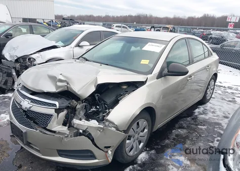 2013 Chevrolet Cruze Ls Auto z USA, uszkodzony, nr VIN 1G1PA5SH6D7147487